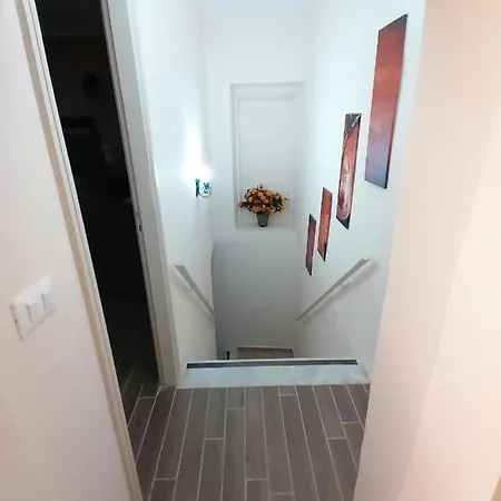 דירה La Casa Sotto La Torre ברברסקו